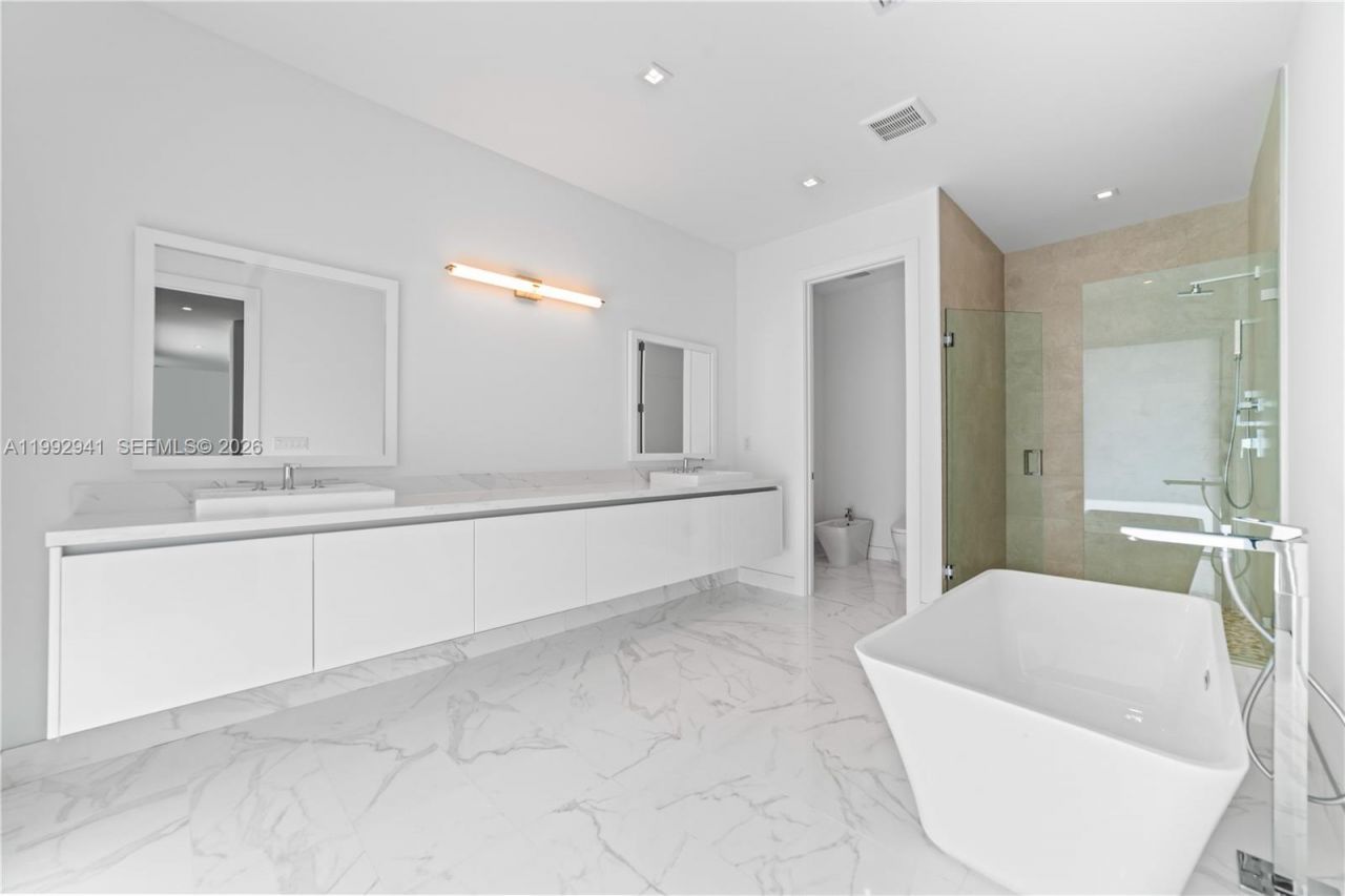 16680 N Botaniko Dr N, Unit 16680, Weston, FL 33326 Photo