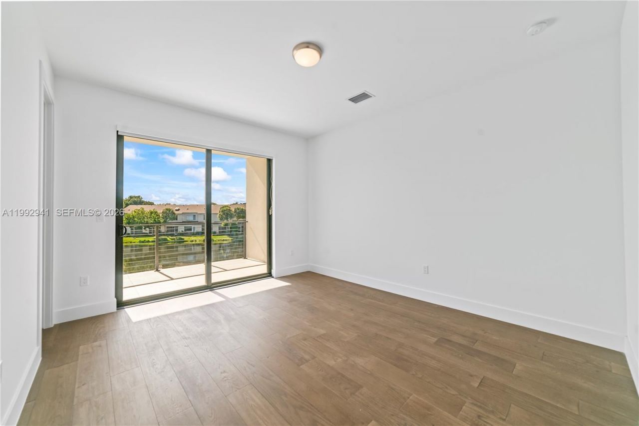 16680 N Botaniko Dr N, Unit 16680, Weston, FL 33326 Photo