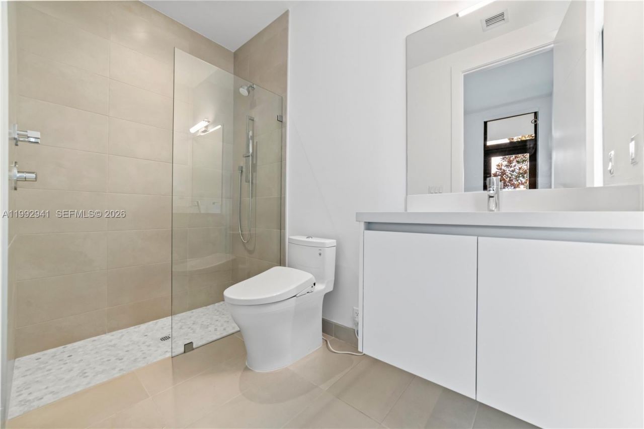 16680 N Botaniko Dr N, Unit 16680, Weston, FL 33326 Photo