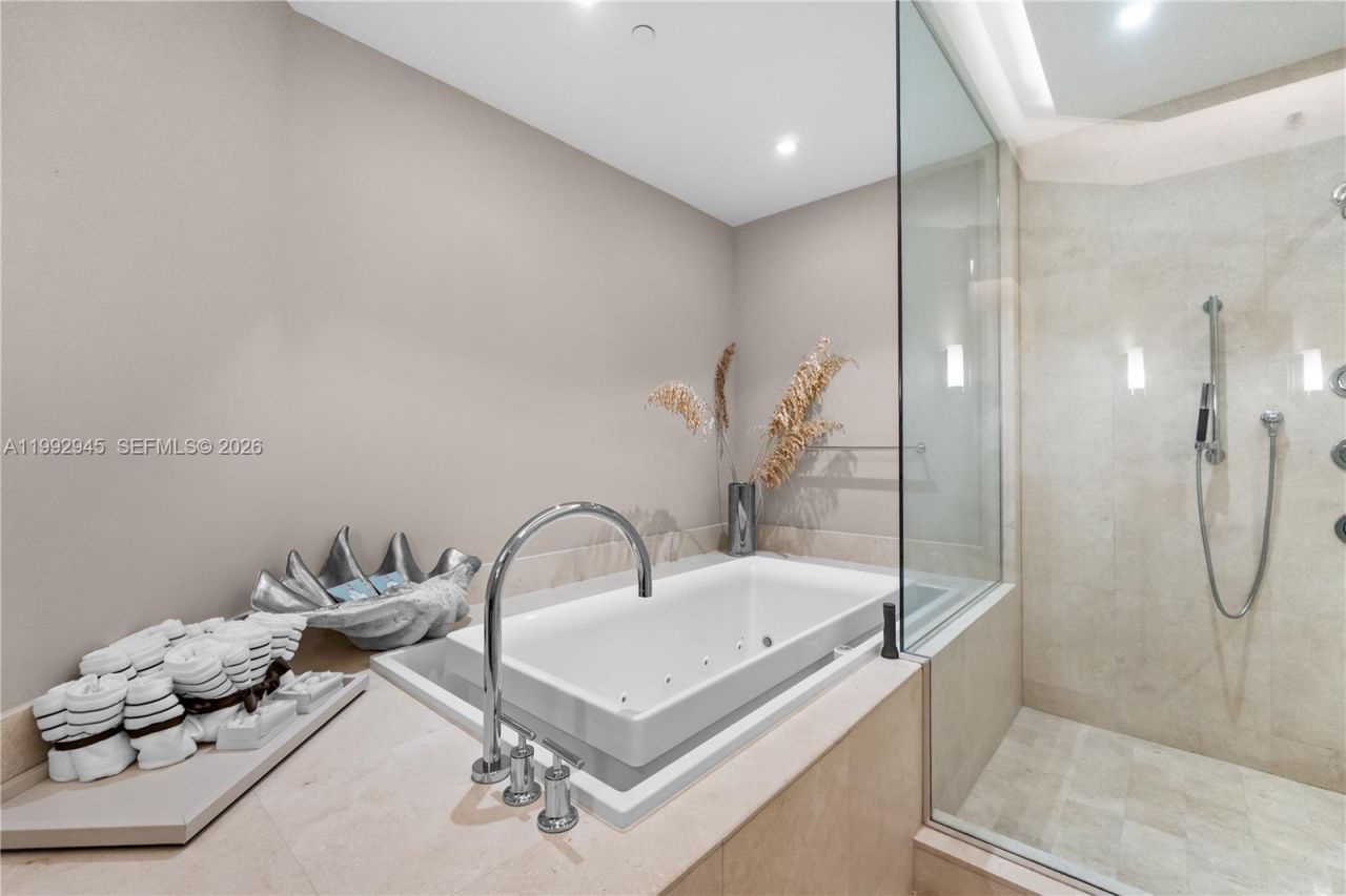 9703 Collins Ave, Unit 600, Bal Harbour, FL 33154 Photo