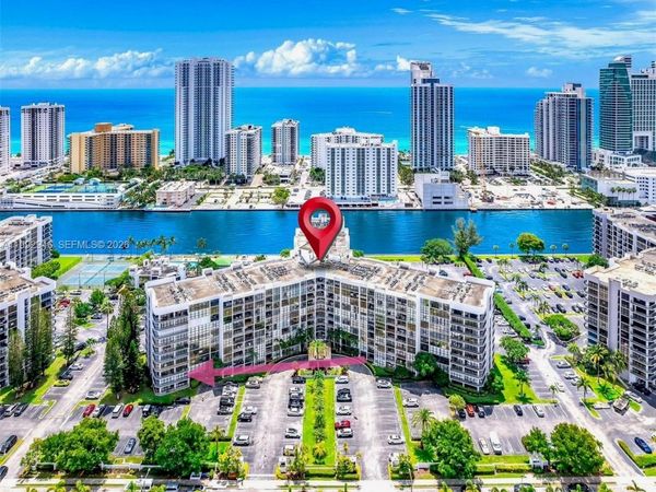 800 Parkview Dr, Unit 230, Hallandale Beach, FL 33009