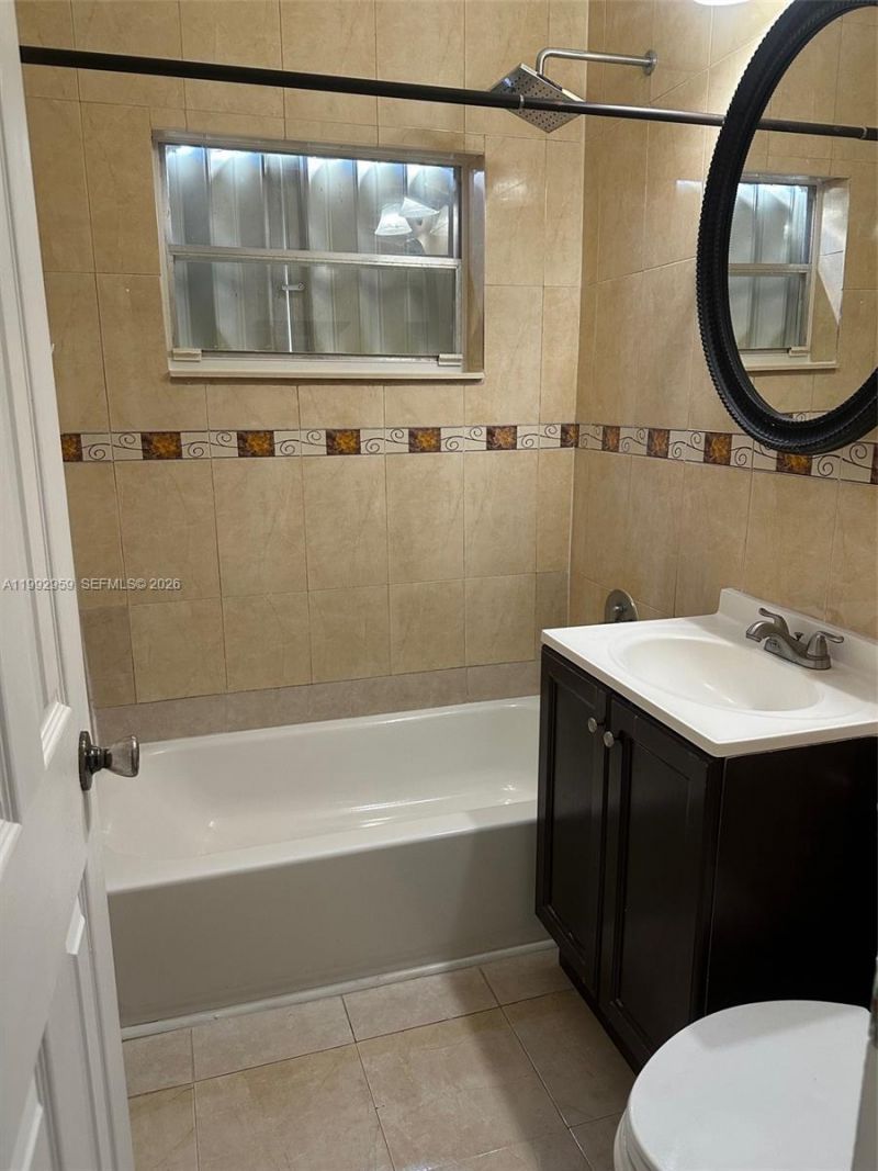 260 W 56th St , Hialeah, FL 33012 Photo