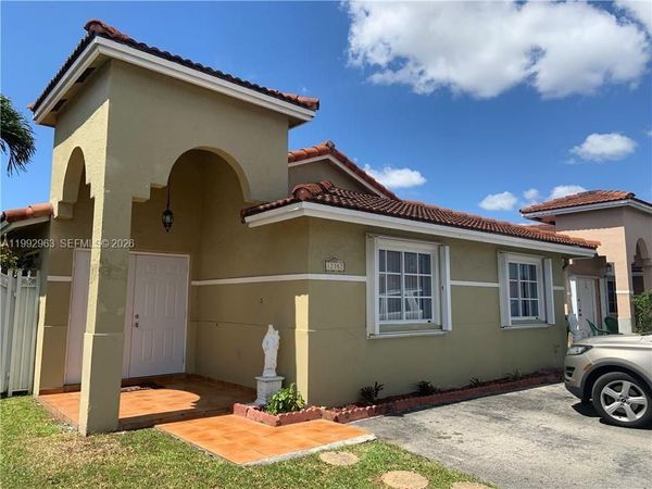 12352 NW 98th Ave , Hialeah Gardens, FL 33018