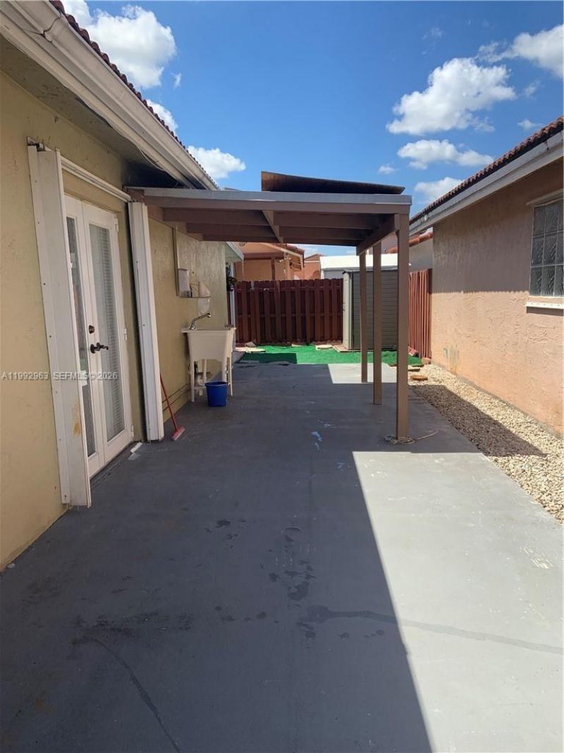 12352 NW 98th Ave , Hialeah Gardens, FL 33018 Photo