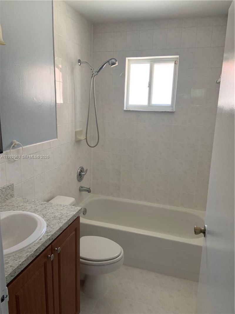 12352 NW 98th Ave , Hialeah Gardens, FL 33018 Photo