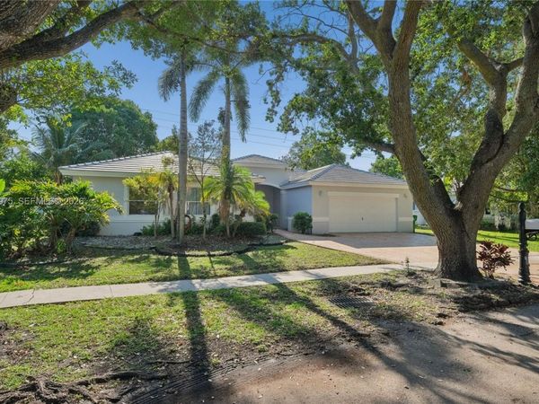 2025 SW 90th Ave, Miramar, FL 33025