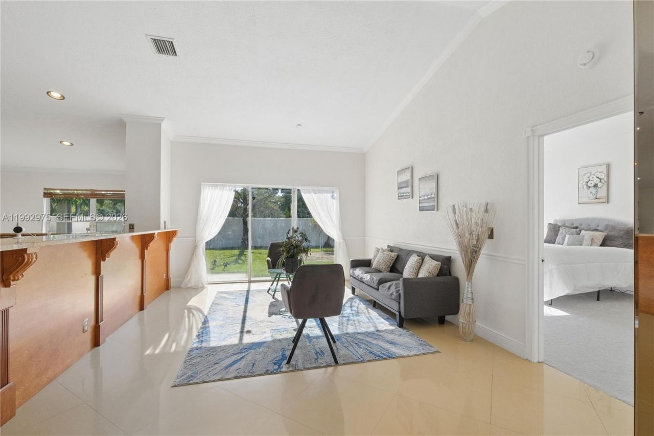 2025 SW 90th Ave, Miramar, FL 33025 Photo