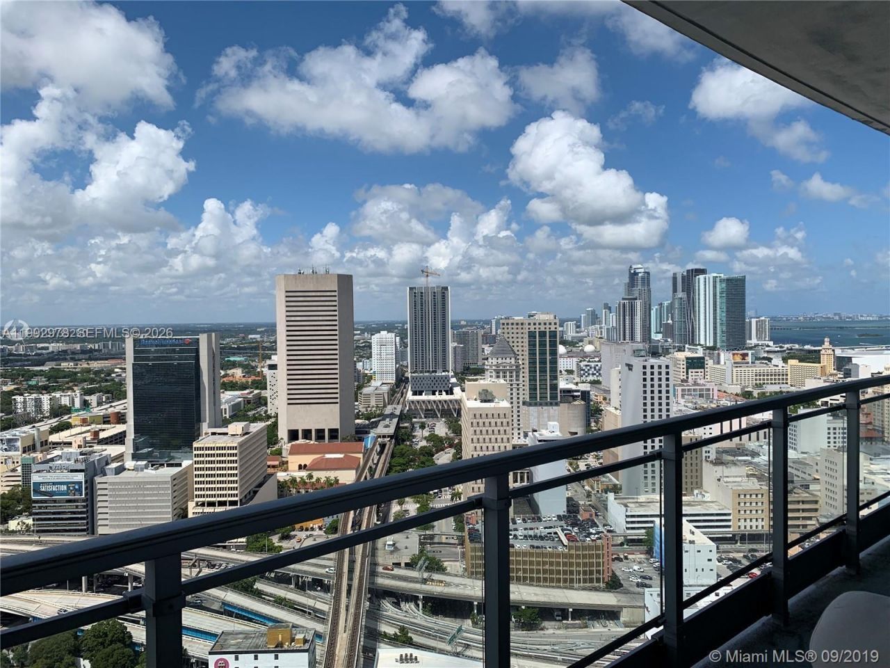 90 SW 3rd St, Unit 4008, Miami, FL 33130 Photo