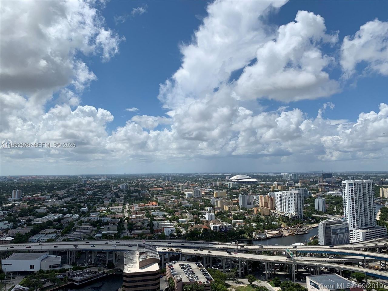 90 SW 3rd St, Unit 4008, Miami, FL 33130 Photo