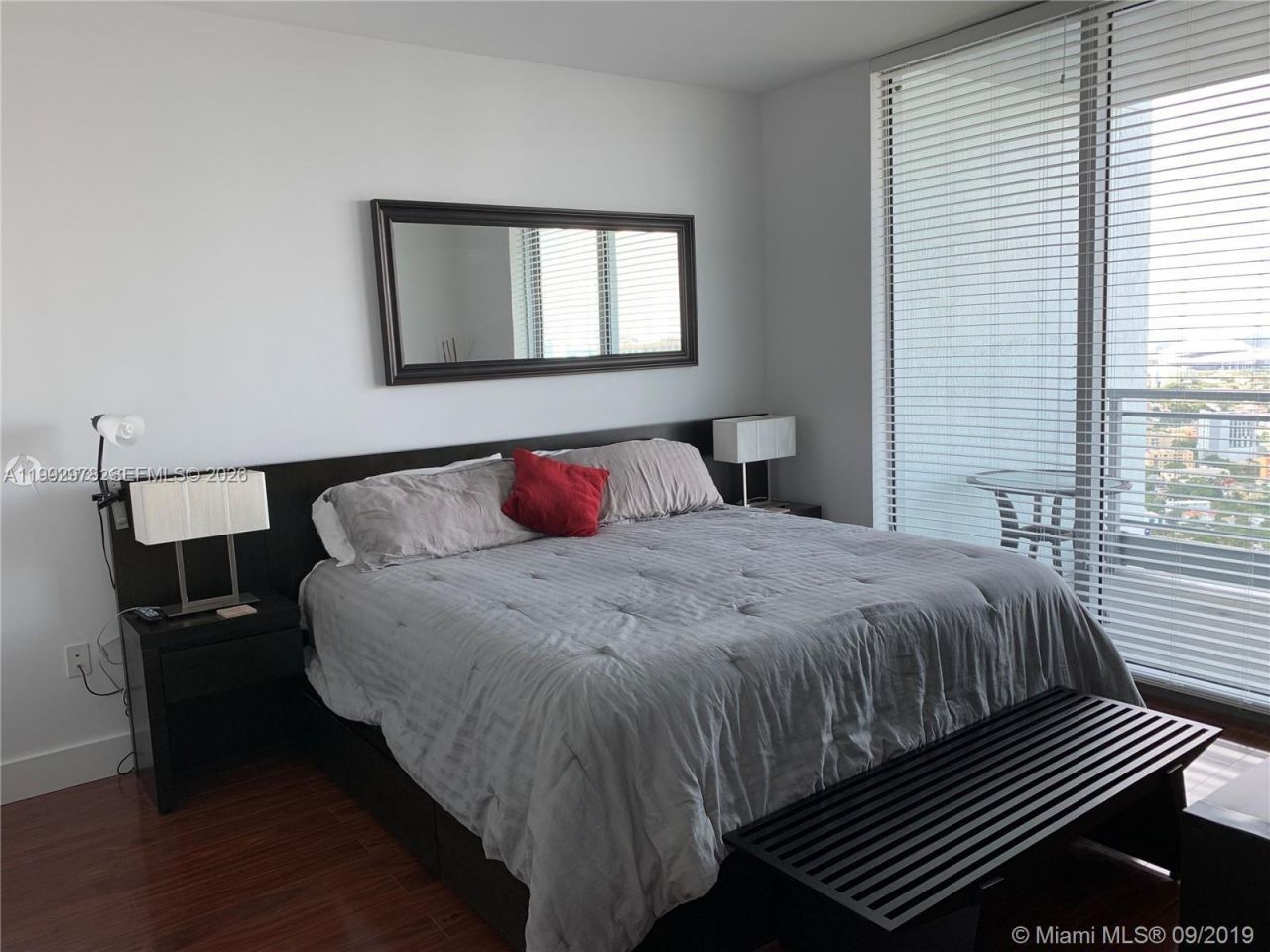 90 SW 3rd St, Unit 4008, Miami, FL 33130 Photo