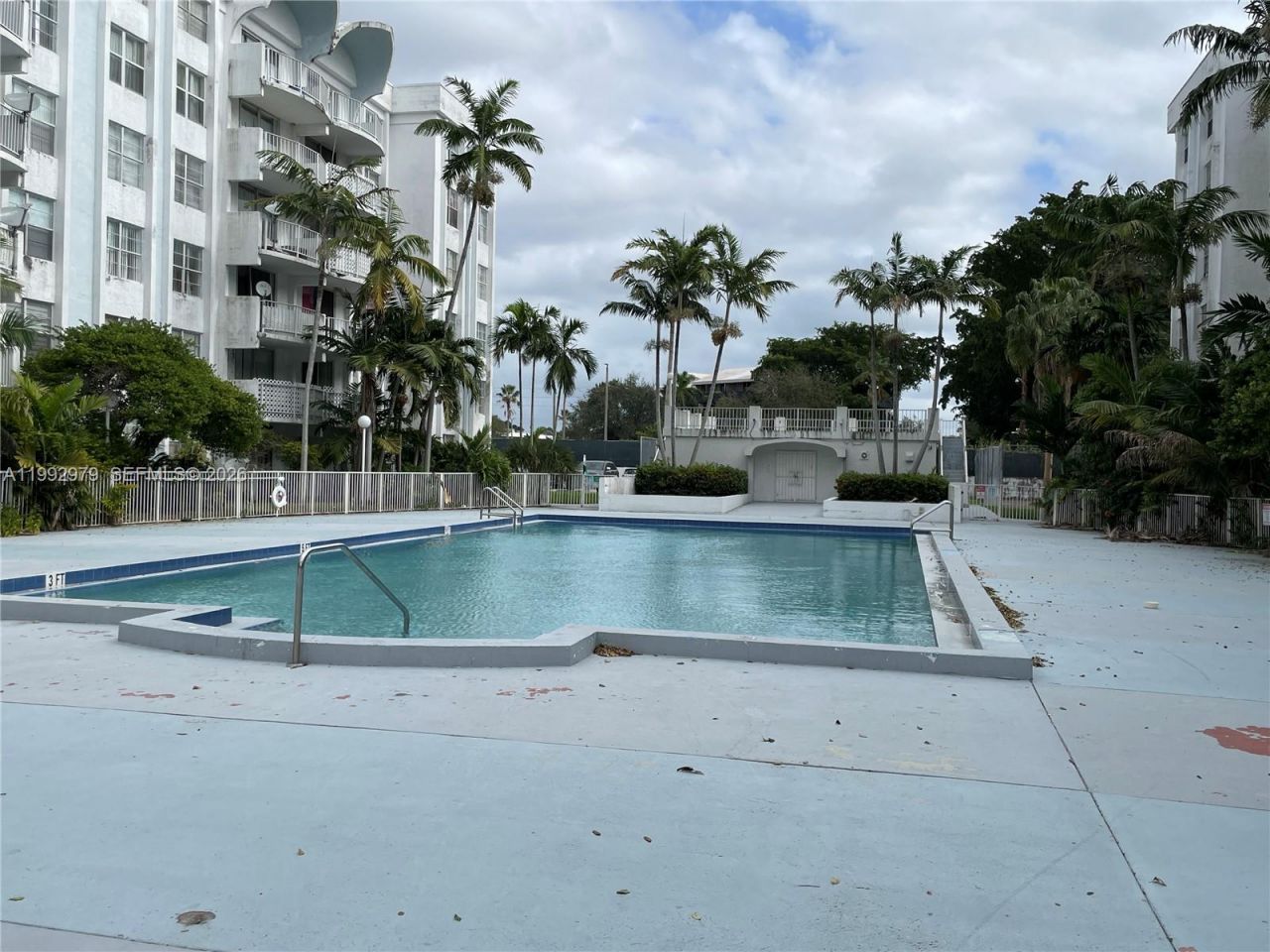 498 NW 165th St Rd , Unit D-201, Miami, FL 33169 Photo