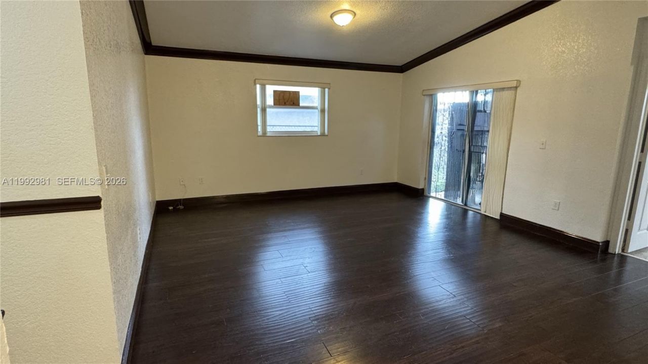 3211 NW 191st St , Miami Gardens, FL 33056 Photo