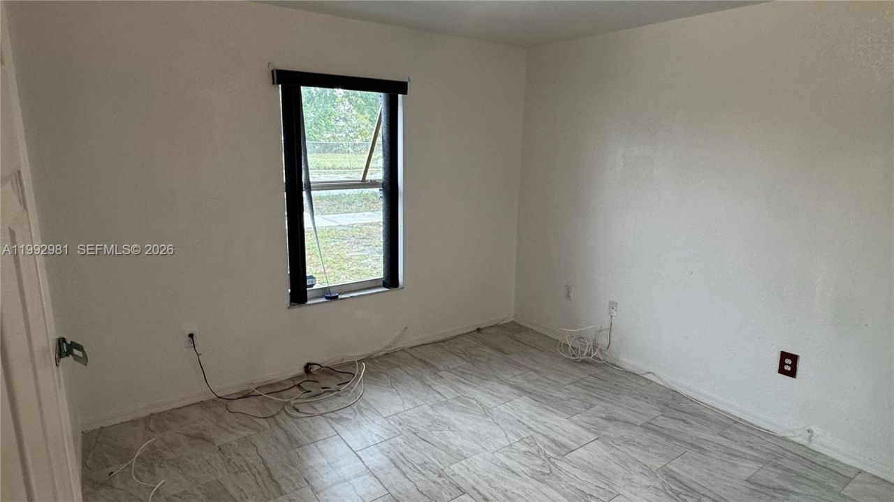 3211 NW 191st St , Miami Gardens, FL 33056 Photo