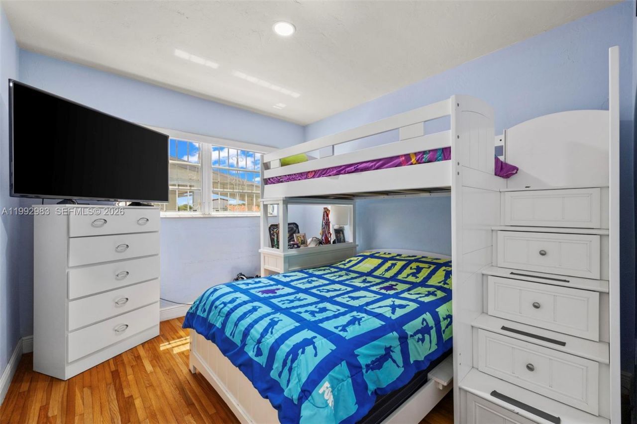 8631 SW 16th Ter , Miami, FL 33155 Photo