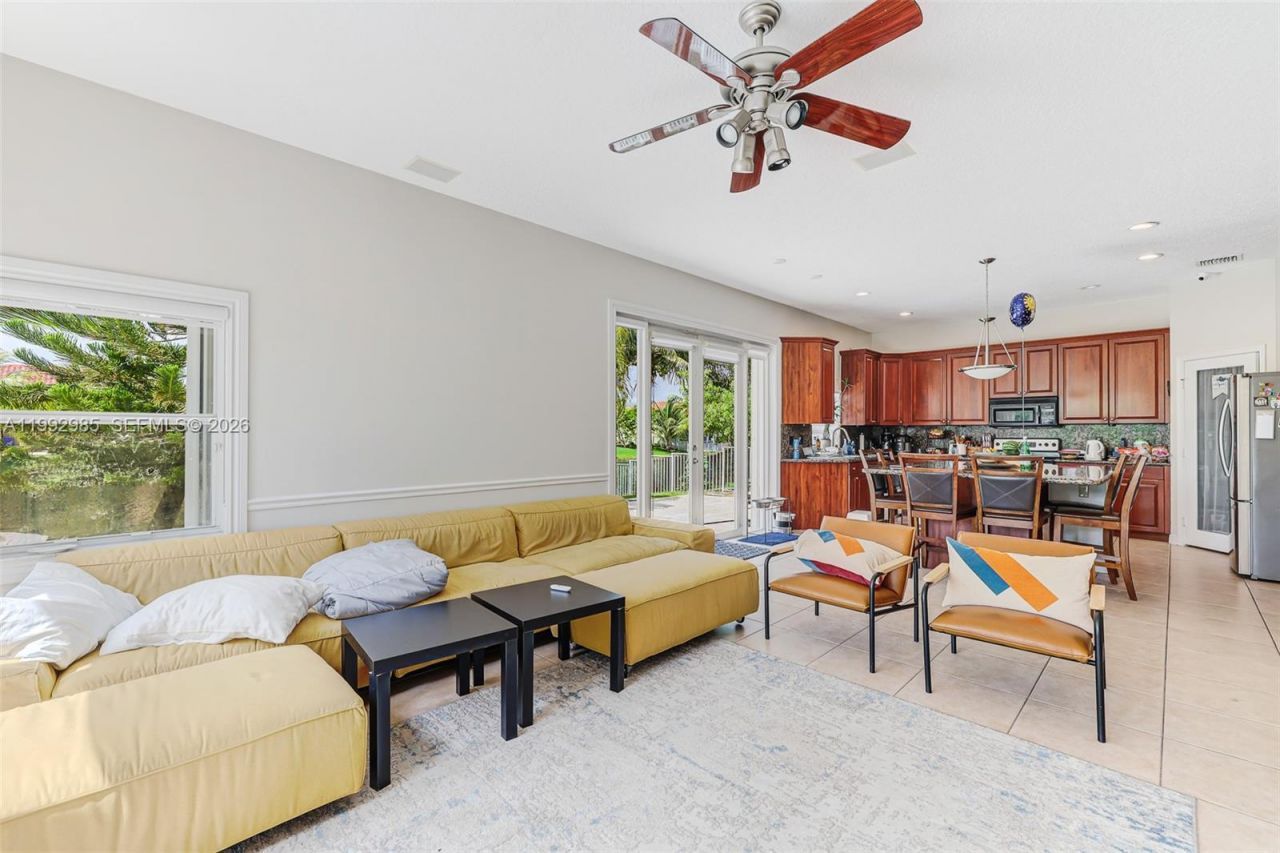 16418 NW 14th St , Pembroke Pines, FL 33028 Photo