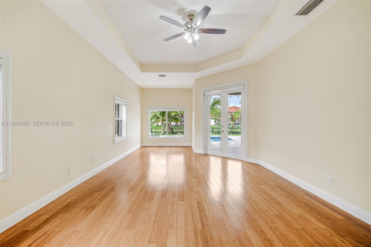 16418 NW 14th St, Pembroke Pines, FL 33028 Photo