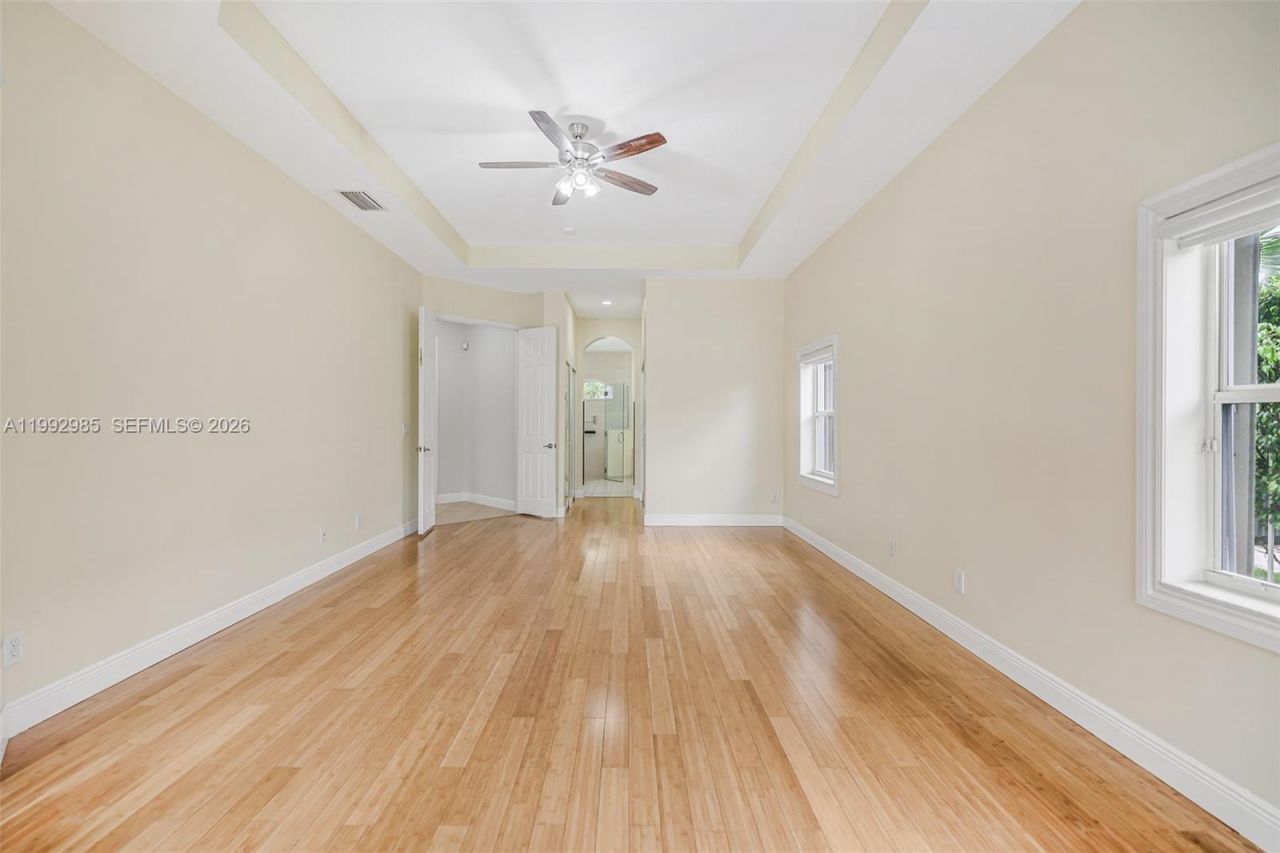 16418 NW 14th St, Pembroke Pines, FL 33028 Photo