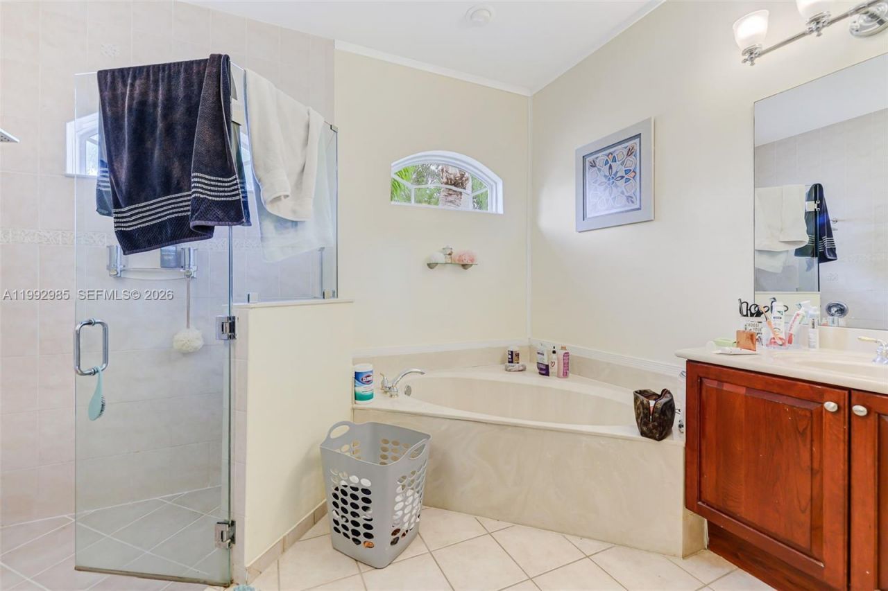 16418 NW 14th St , Pembroke Pines, FL 33028 Photo