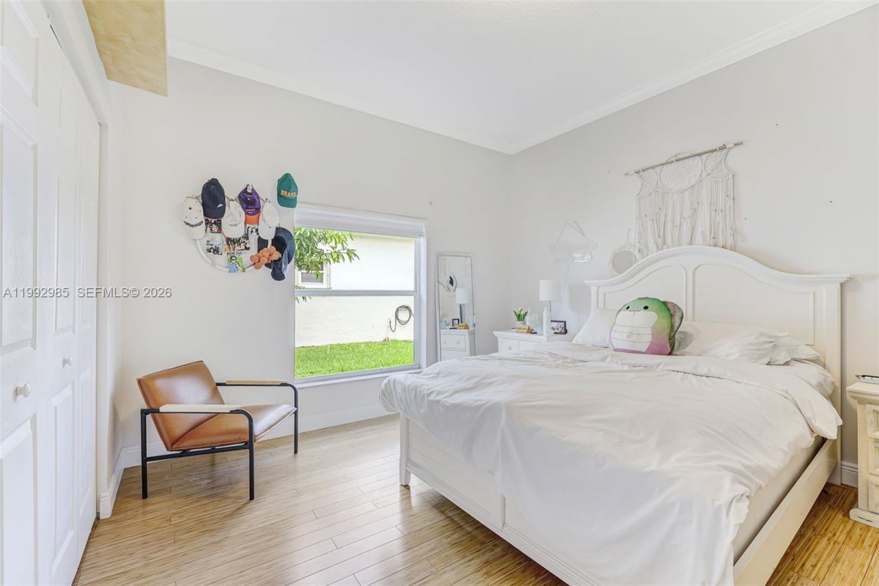 16418 NW 14th St , Pembroke Pines, FL 33028 Photo