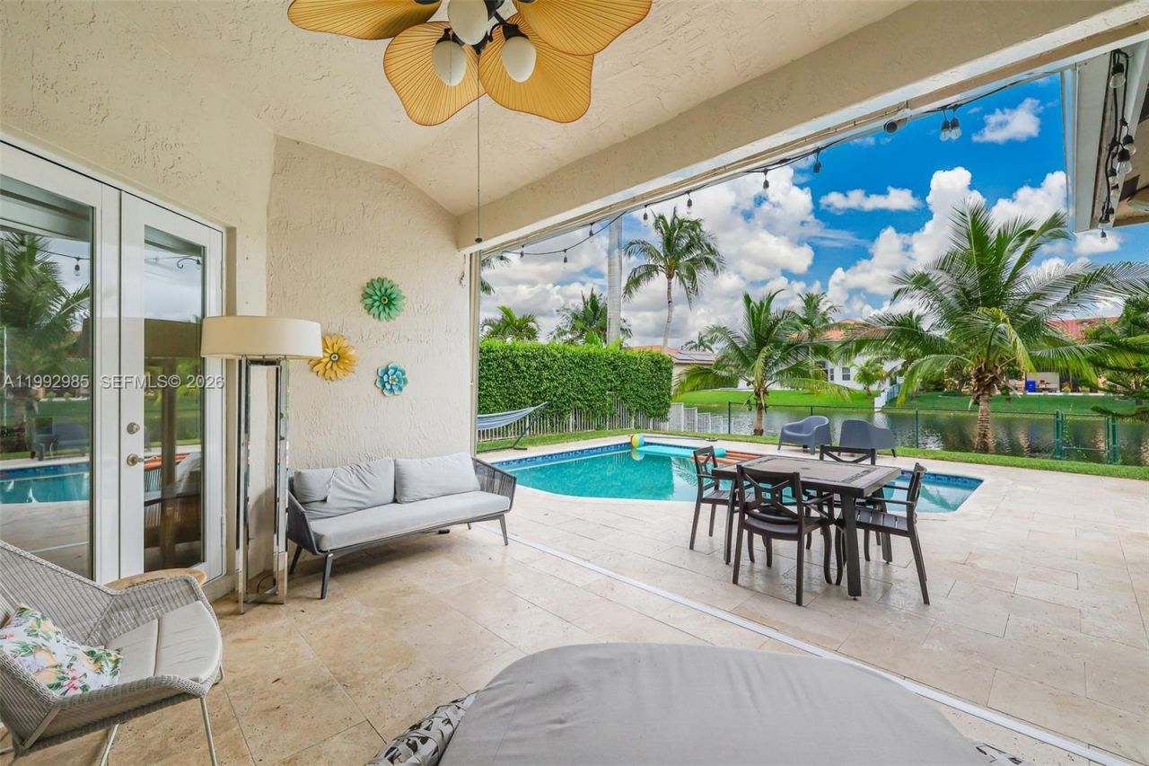 16418 NW 14th St , Pembroke Pines, FL 33028 Photo