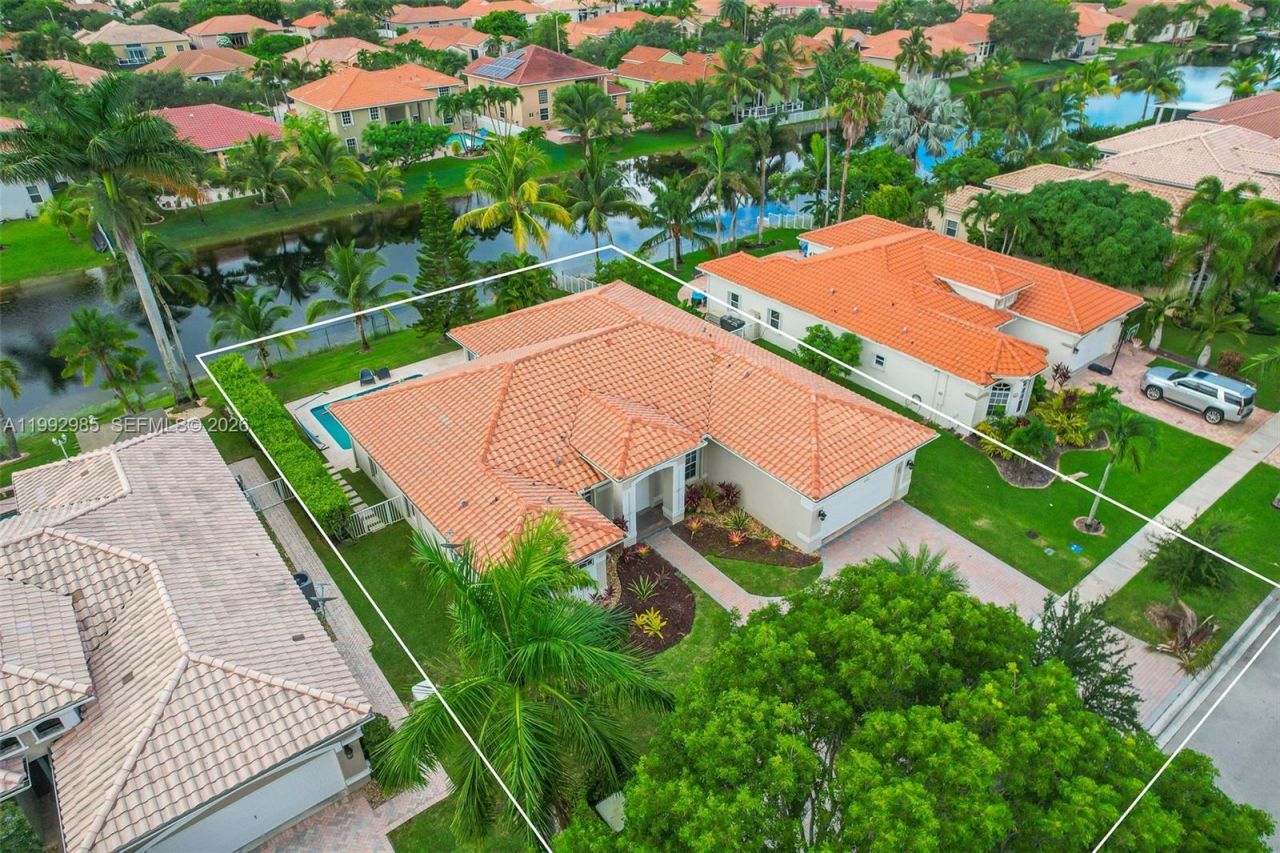 16418 NW 14th St , Pembroke Pines, FL 33028 Photo