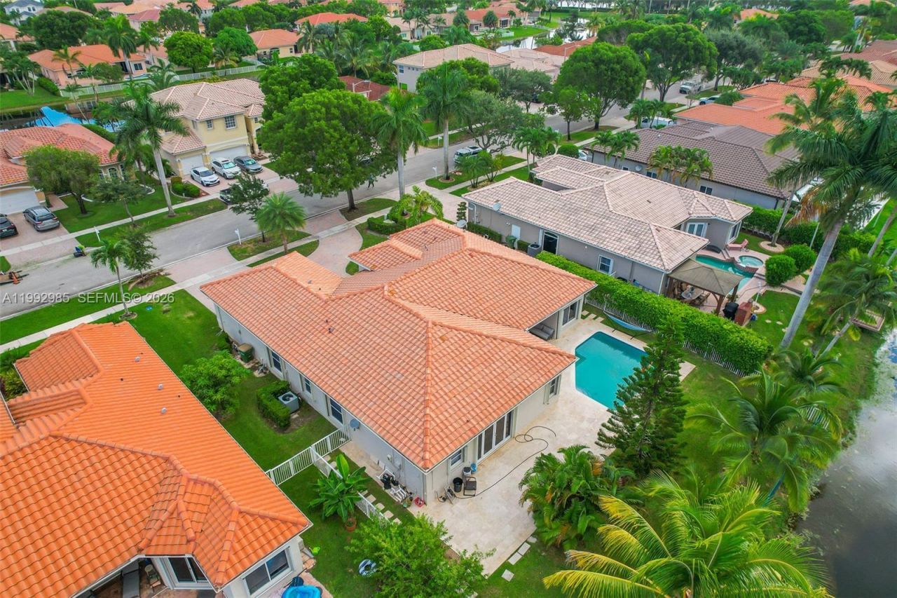 16418 NW 14th St , Pembroke Pines, FL 33028 Photo