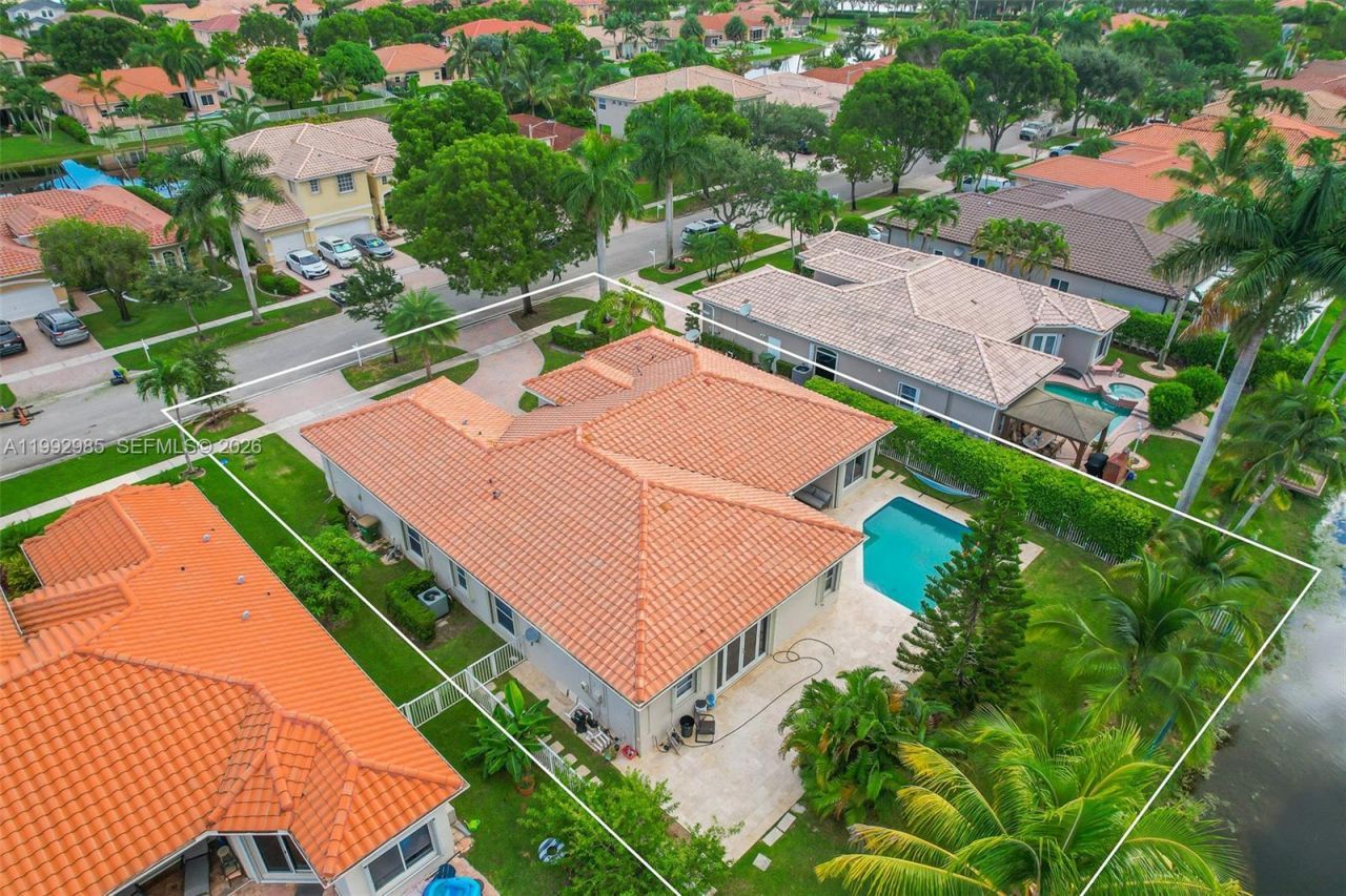 16418 NW 14th St , Pembroke Pines, FL 33028 Photo