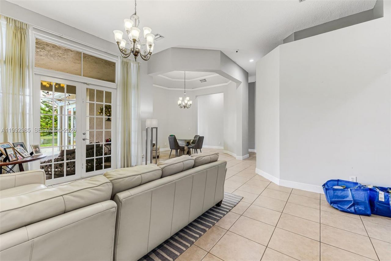 16418 NW 14th St , Pembroke Pines, FL 33028 Photo