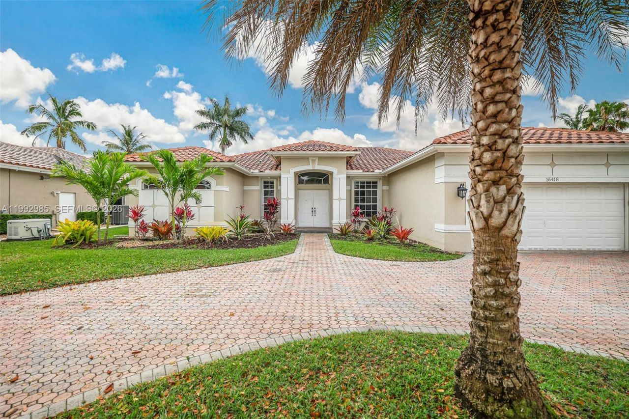 16418 NW 14th St, Pembroke Pines, FL 33028 Photo