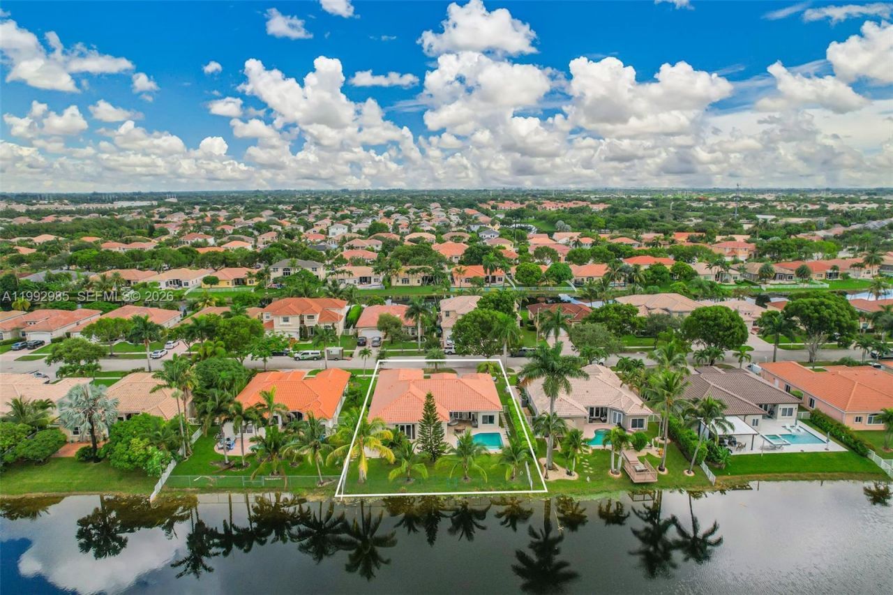 16418 NW 14th St , Pembroke Pines, FL 33028 Photo