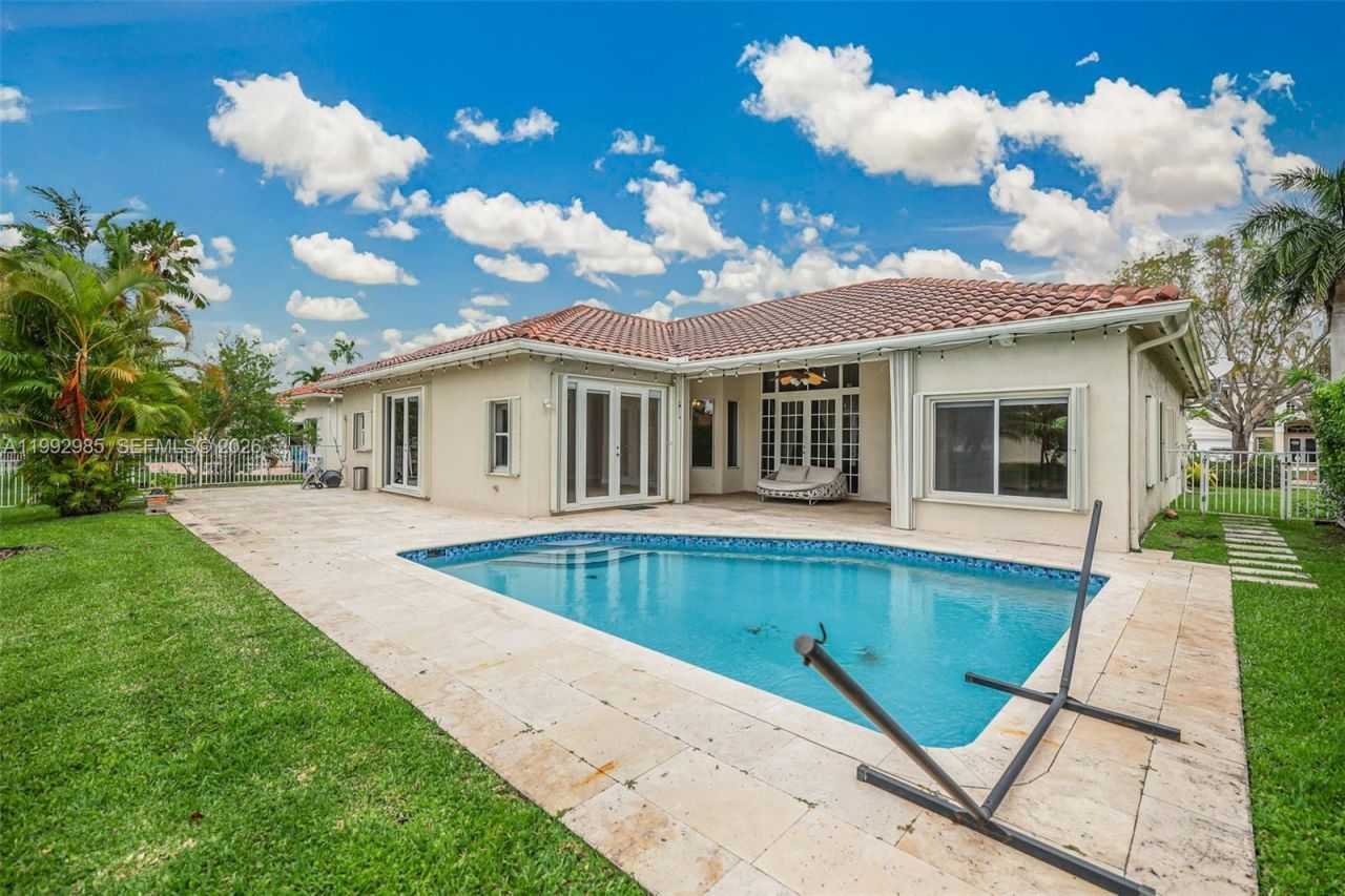 16418 NW 14th St, Pembroke Pines, FL 33028 Photo