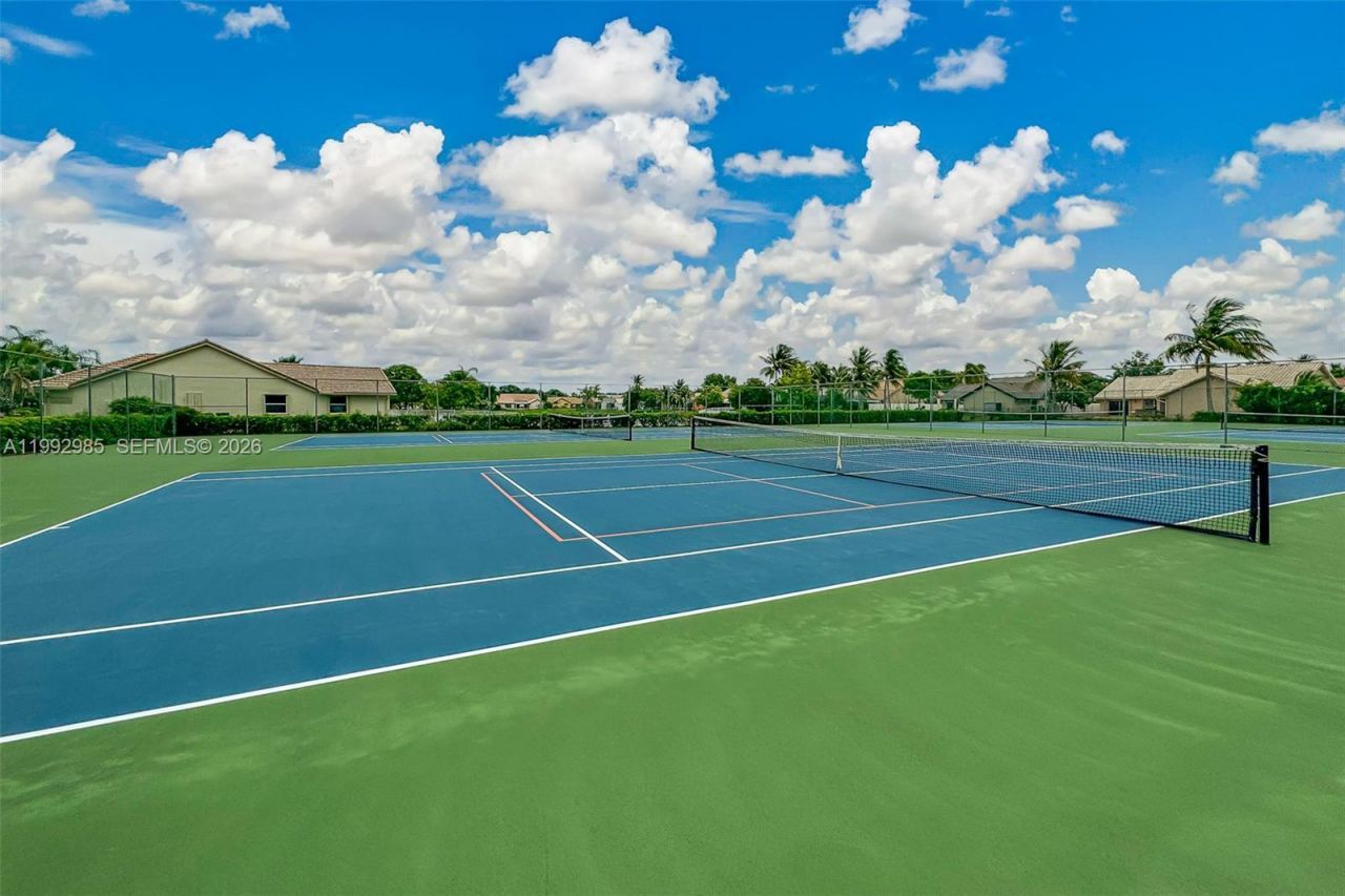 16418 NW 14th St , Pembroke Pines, FL 33028 Photo