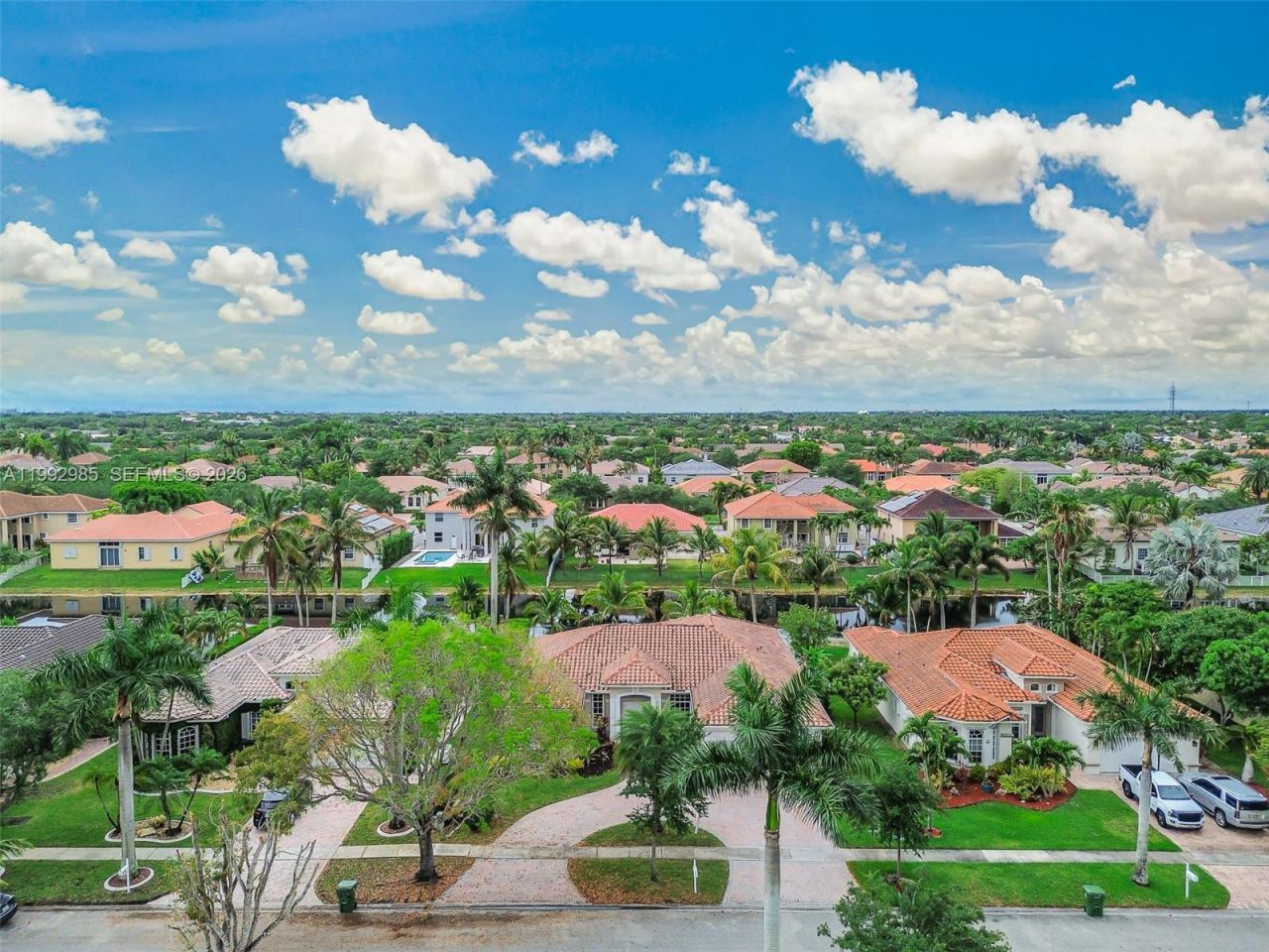 16418 NW 14th St, Pembroke Pines, FL 33028 Photo