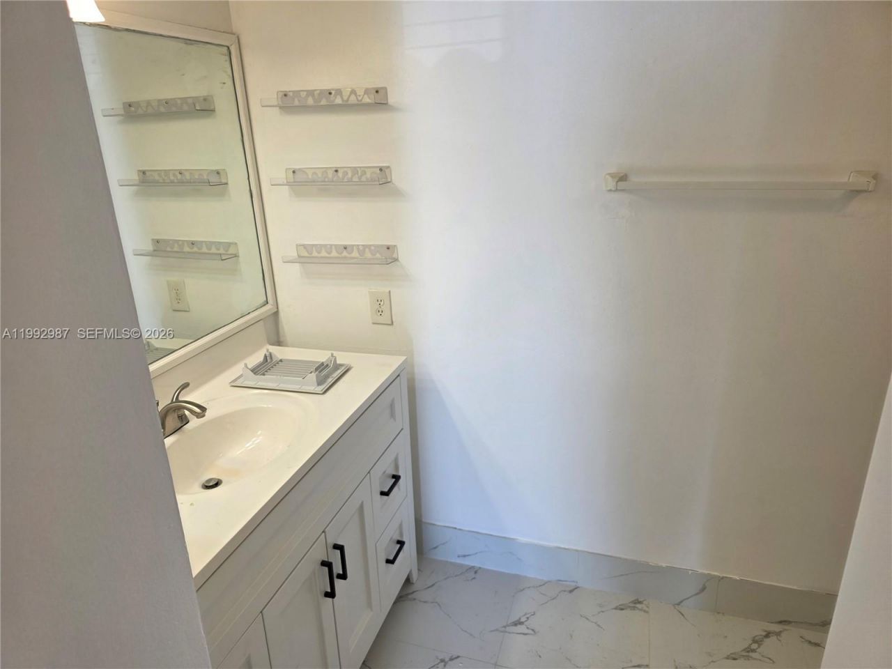 1176 NW 124th Pl , Unit 108, Miami, FL 33182 Photo