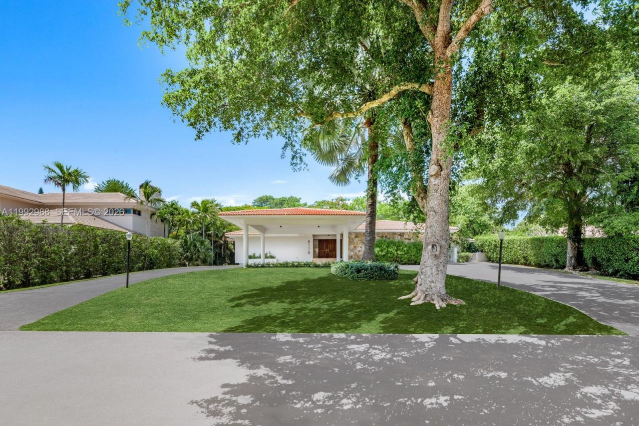 8118 Los Pinos Blvd, Coral Gables, FL 33143 Photo