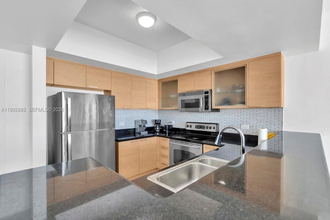 140 S Dixie Hwy , Unit 403, Hollywood, FL 33020 Photo