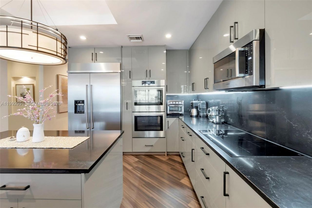 516 Hendricks Isle, Unit 2C, Fort Lauderdale, FL 33301 Photo