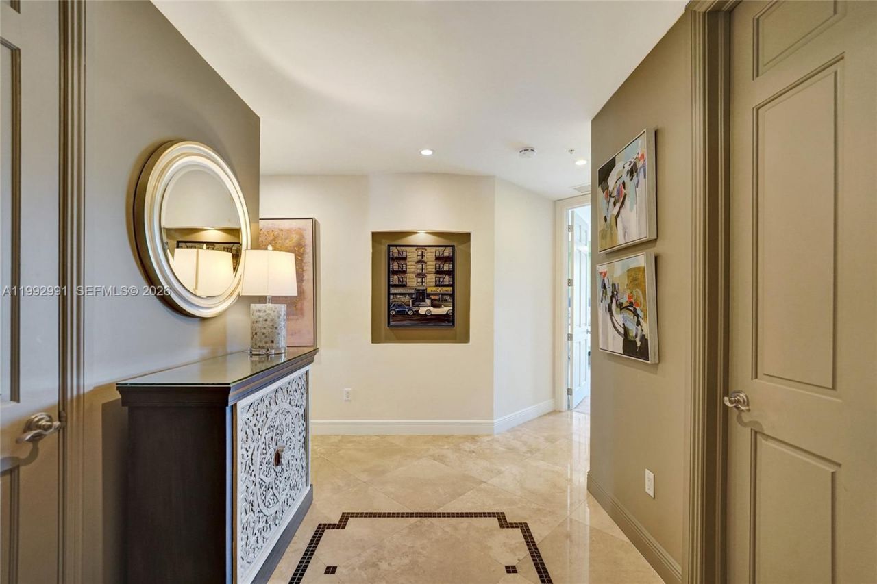 516 Hendricks Isle , Unit 2C, Fort Lauderdale, FL 33301 Photo