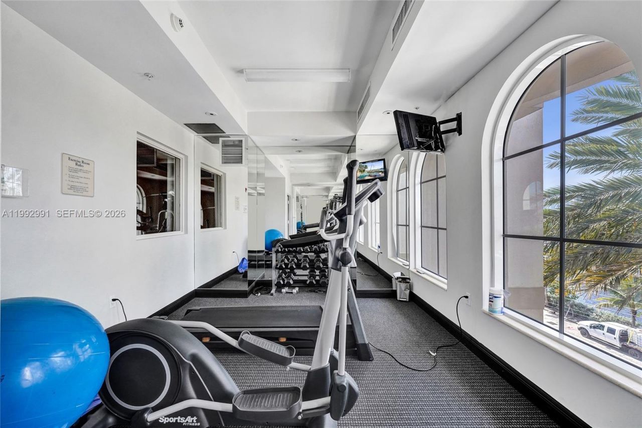 516 Hendricks Isle , Unit 2C, Fort Lauderdale, FL 33301 Photo