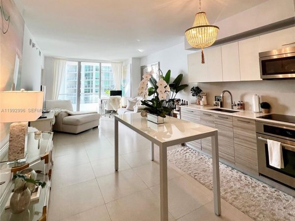 Unit 1104, Miami, FL 33131