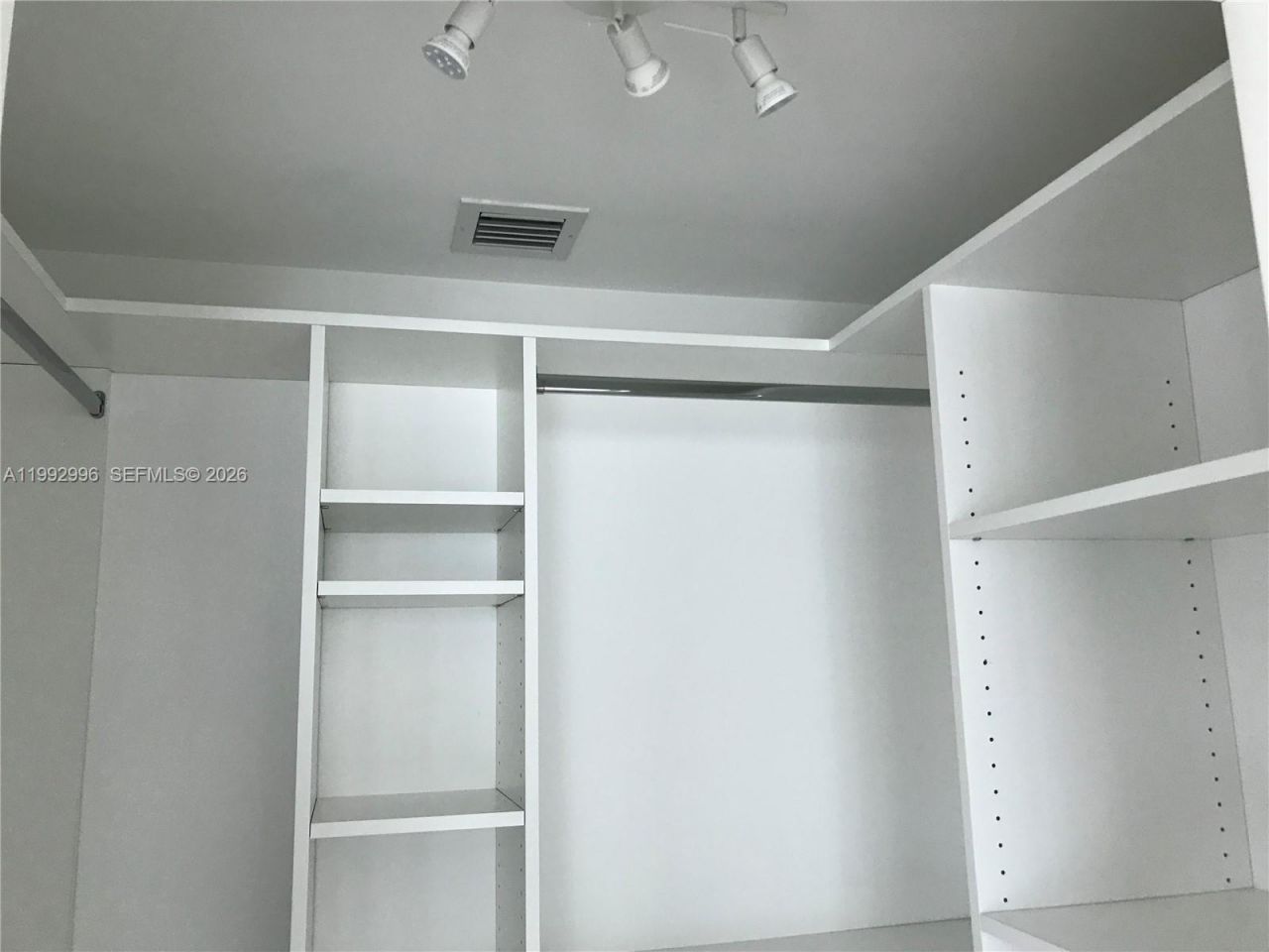 Please Call For Address, Unit 1104, Miami, FL 33131 Photo