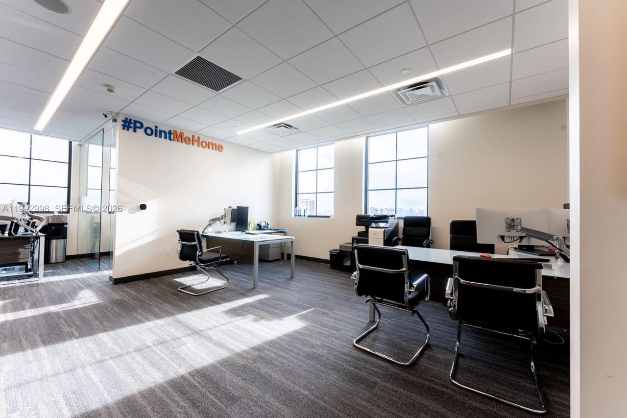 1200 Ponce De Leon Blvd , Unit 901, Coral Gables, FL 33134 Photo