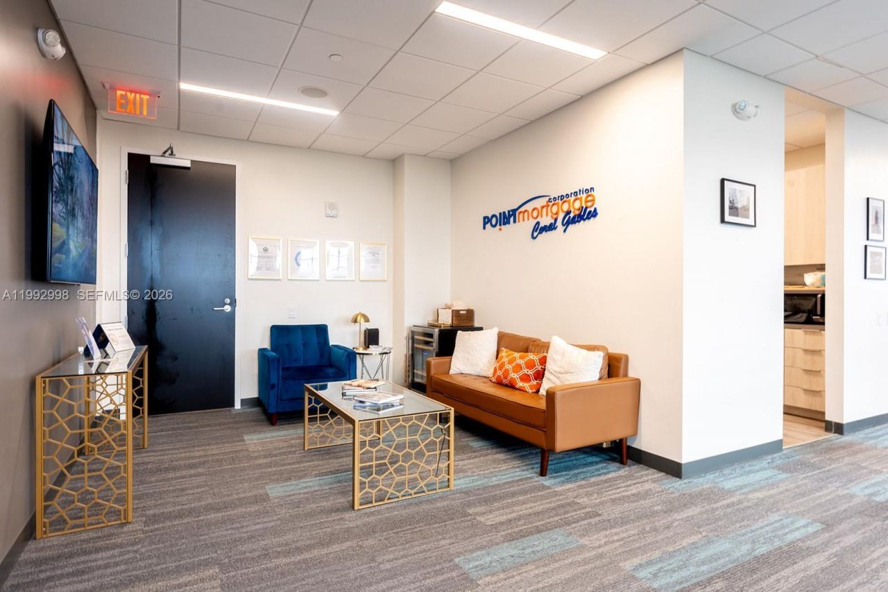 1200 Ponce De Leon Blvd , Unit 901, Coral Gables, FL 33134 Photo