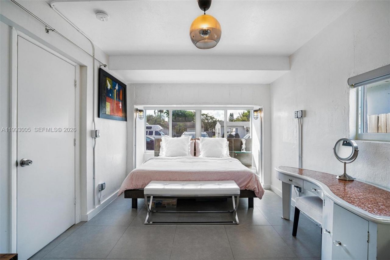 2923 Madison St , Hollywood, FL 33020 Photo