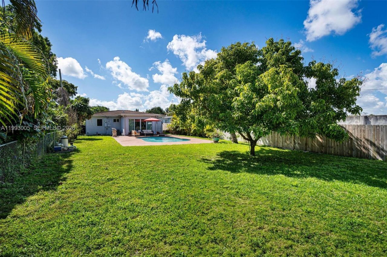 2923 Madison St , Hollywood, FL 33020 Photo