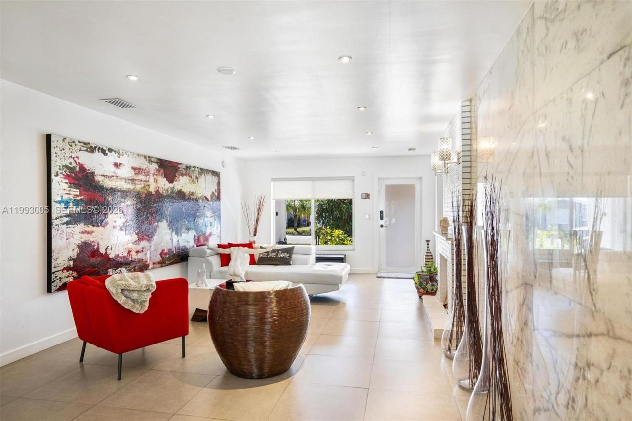 2923 Madison St , Hollywood, FL 33020 Photo