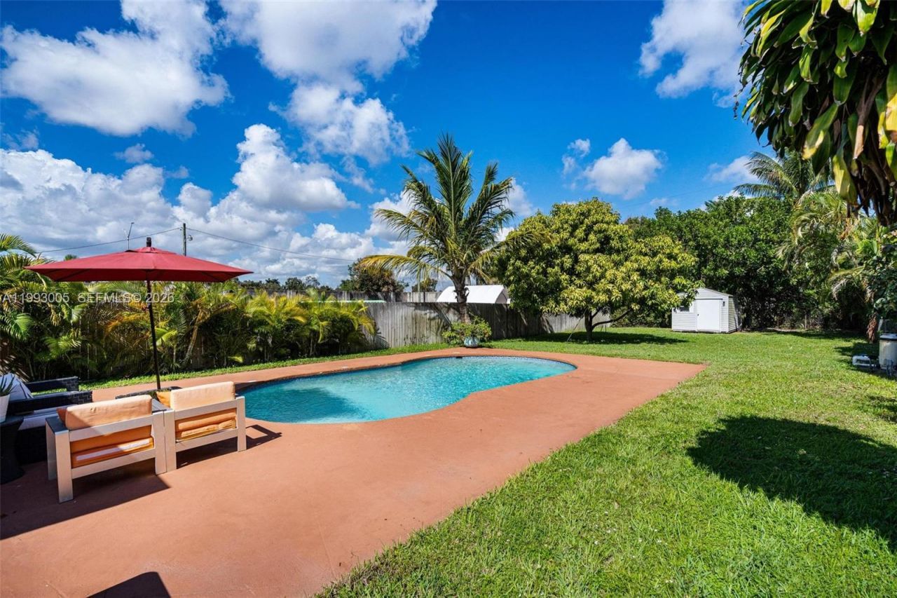 2923 Madison St , Hollywood, FL 33020 Photo