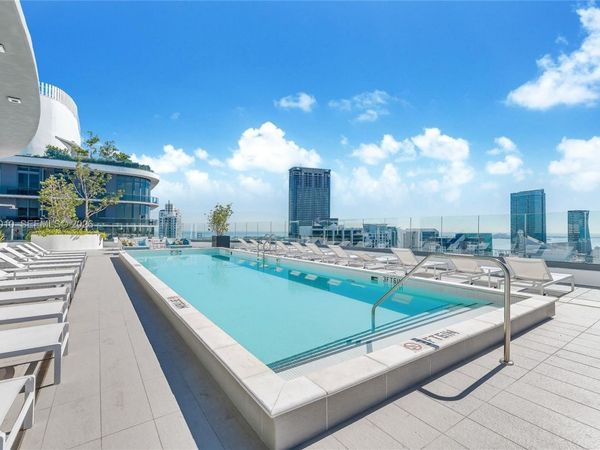 55 SW 9th St , Unit 1905, Miami, FL 33130