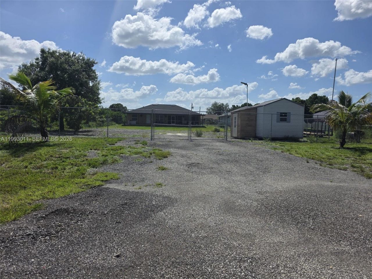 1816 Tomaso Ave , Lehigh Acres, FL 33972 Photo