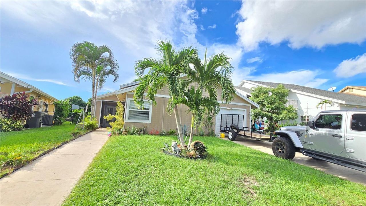 4105 Clearview Ter, West Palm Beach, FL 33417 Photo